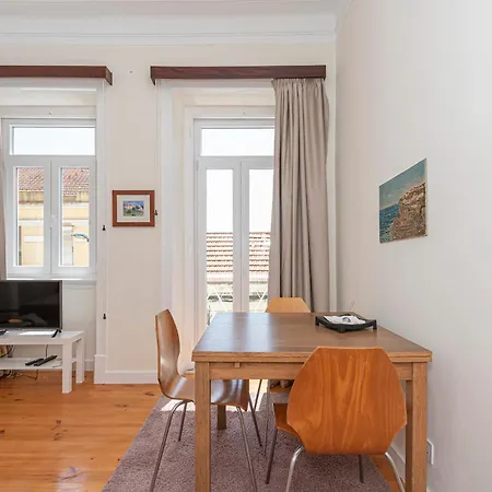 Apartment Sunny Lisbon Gem Bicas