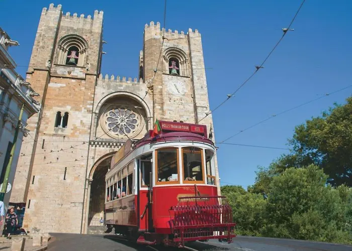 Sunny Lisbon Gem شقة